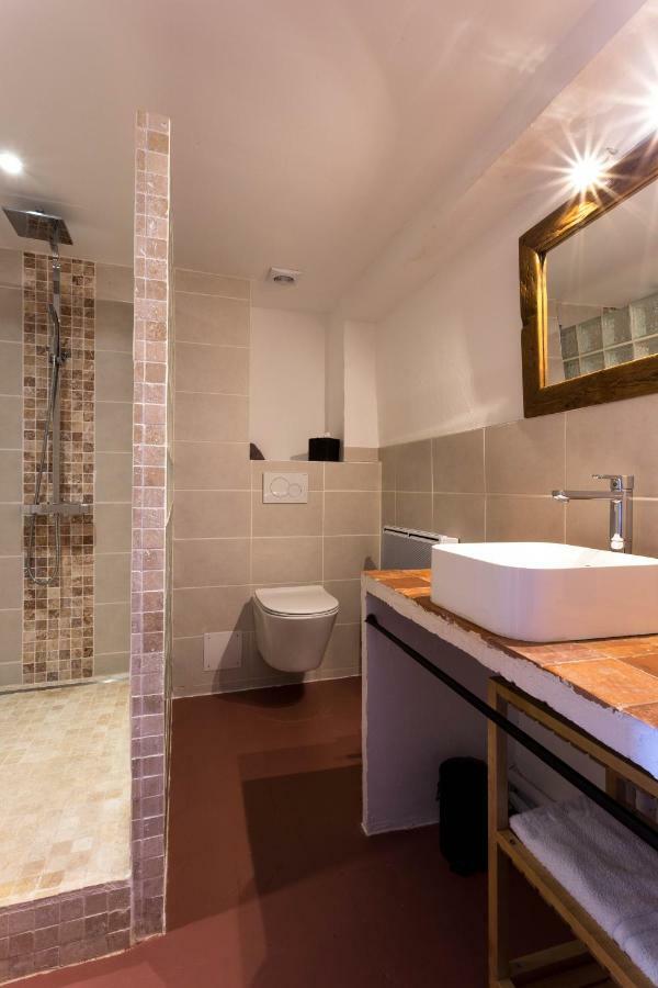 Maison D'Hotes Ventoureso Malemort-du-Comtat Luaran gambar